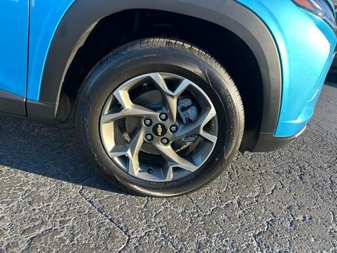 Certified 2026 Chevrolet Trax LT image 8