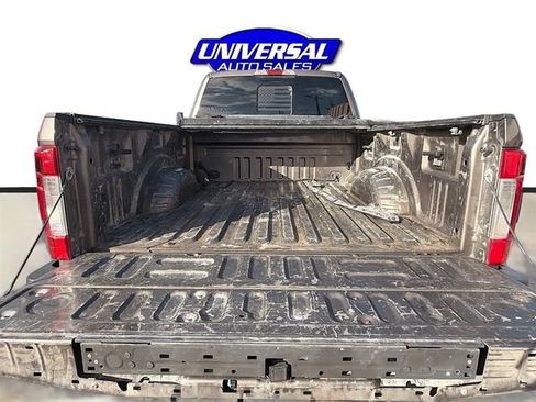 Used 2019 Ford F250 XLT w/ XLT Premium Package AWD/4WD image 26