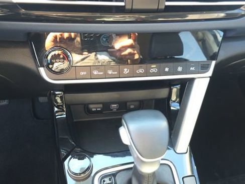 Used 2023 Kia Seltos S image 21