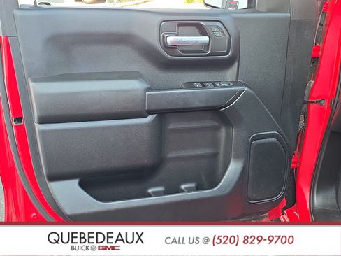 Used 2021 Chevrolet Silverado 1500 Custom Trail Boss w/ LPO, Dark Essentials Package AWD/4WD image 10