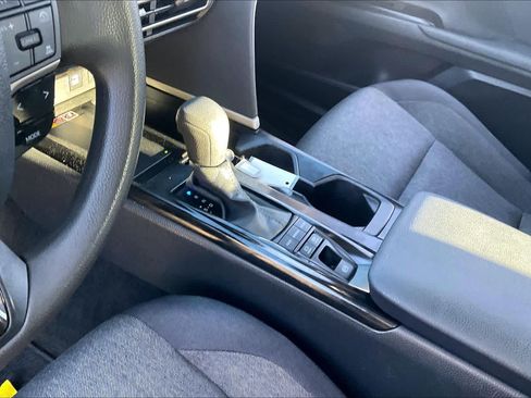 Used 2025 Toyota Camry LE FWD image 16