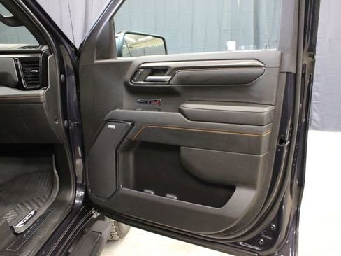 Used 2024 GMC Sierra 1500 AT4 w/ Technology Package AWD/4WD image 60