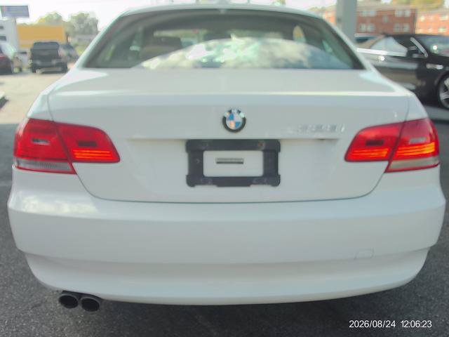Used 2009 BMW 328i xDrive Coupe AWD/4WD image 4