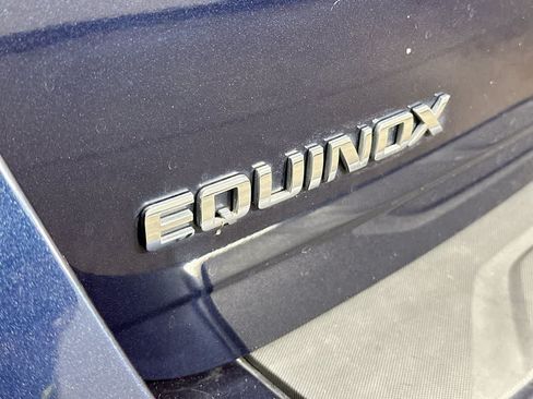 Used 2017 Chevrolet Equinox Premier w/ Enhanced Convenience Package FWD image 7