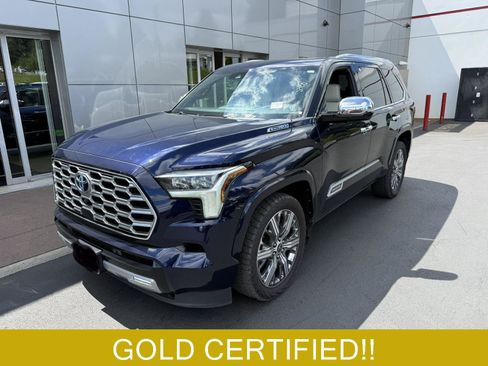 Used 2023 Toyota Sequoia Capstone AWD/4WD image 1