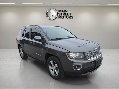 Used 2017 Jeep Compass High Altitude image 7
