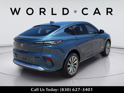 Used 2025 Buick Envista Avenir FWD image 5