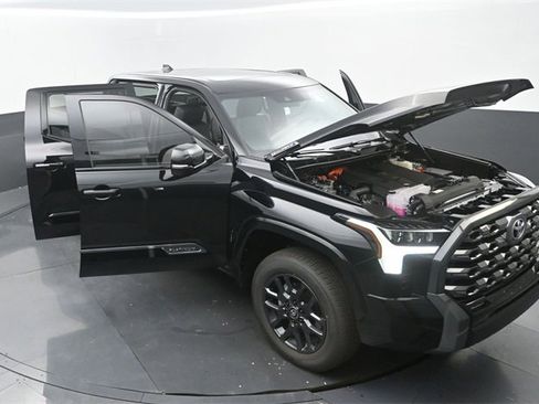 New 2026 Toyota Tundra Platinum image 28