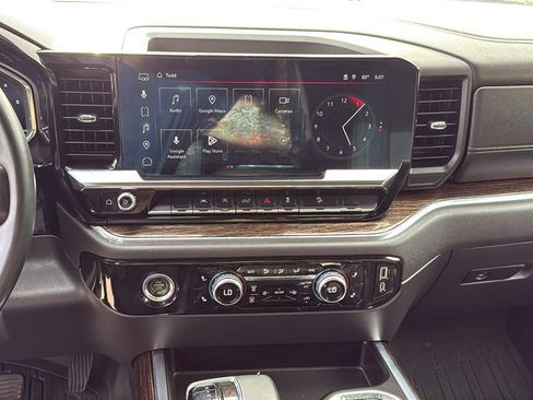 Used 2024 GMC Sierra 1500 Elevation AWD/4WD image 22