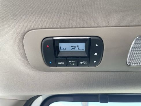 Used 2019 Honda Odyssey Elite image 21
