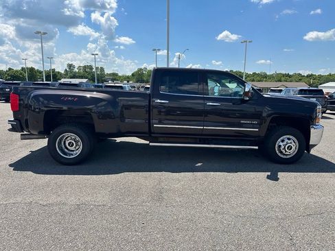 Used 2018 Chevrolet Silverado 3500 LTZ w/ Duramax Plus Package AWD/4WD image 5
