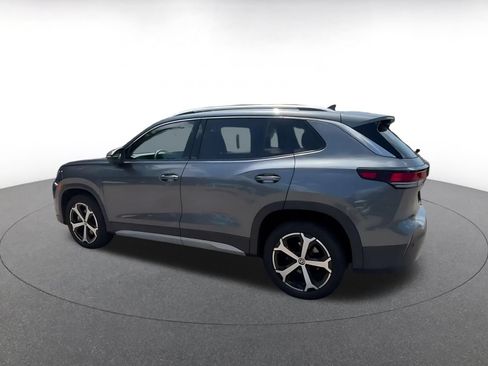 Used 2026 Volkswagen Tiguan SE AWD/4WD image 9