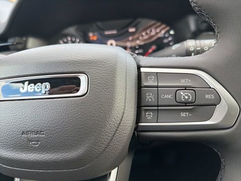 New 2026 Jeep Compass Limited image 17