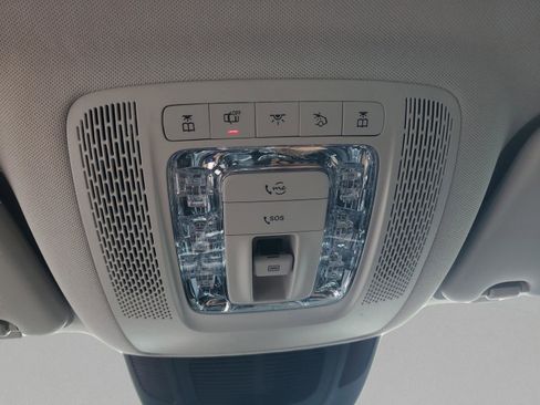 Certified 2026 Mercedes-Benz GLS 450 4MATIC image 31