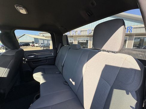 Used 2021 RAM 2500 Big Horn image 19