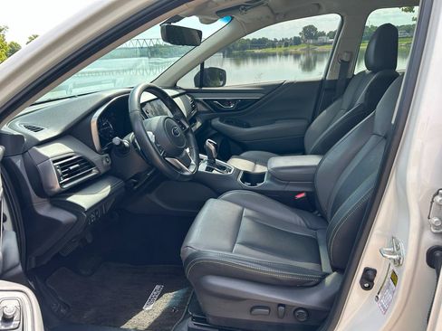 Used 2022 Subaru Outback Onyx Edition XT AWD/4WD image 8