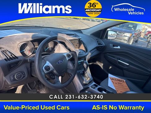 Used 2015 Ford Escape SE w/ Equipment Group 201A image 28