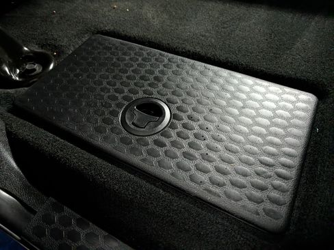 Used 2017 RAM 1500 Express image 9