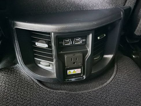 Used 2024 RAM 2500 Laramie w/ Safety Group AWD/4WD image 25