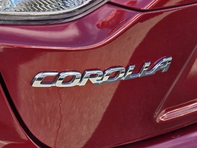 Certified 2024 Toyota Corolla SE FWD image 15