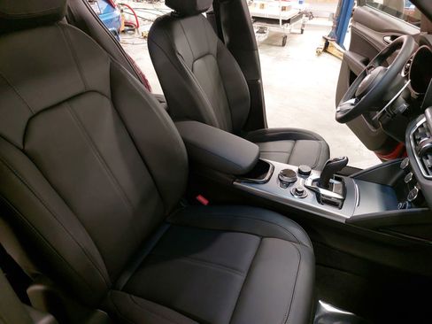 New 2025 Alfa Romeo Stelvio Sprint image 10