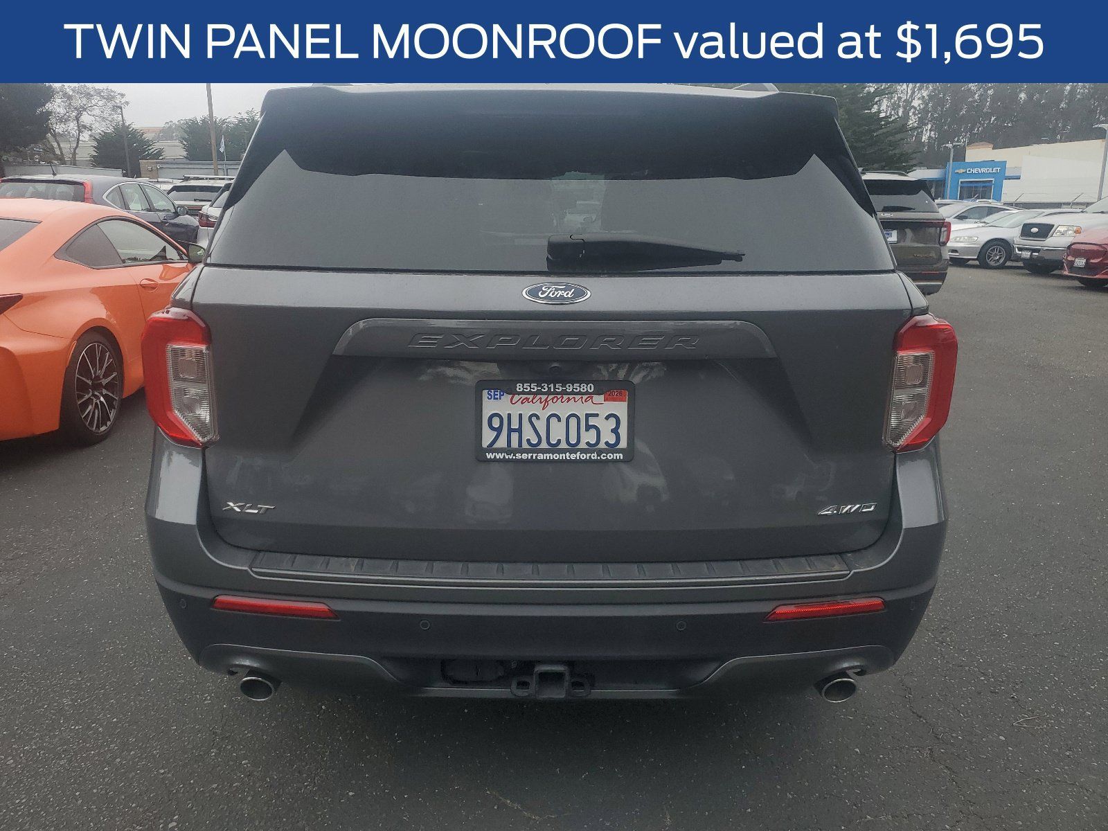 Used 2023 Ford Explorer XLT w/ Equipment Group 202A AWD/4WD image 7