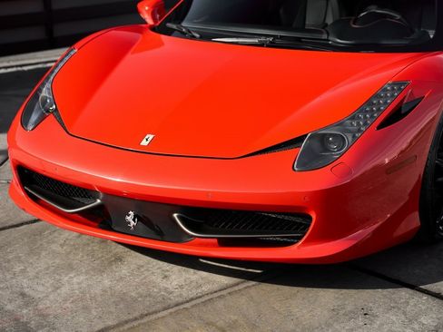 Used 2012 Ferrari 458 Italia Coupe image 5