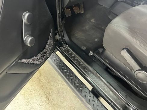 Used 2016 Jeep Wrangler Sport w/ Connectivity Group AWD/4WD image 31