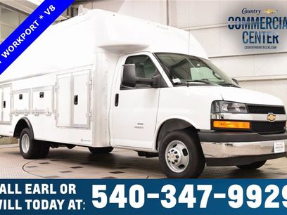 New 2025 Chevrolet Express 4500 w/ Power Convenience Package