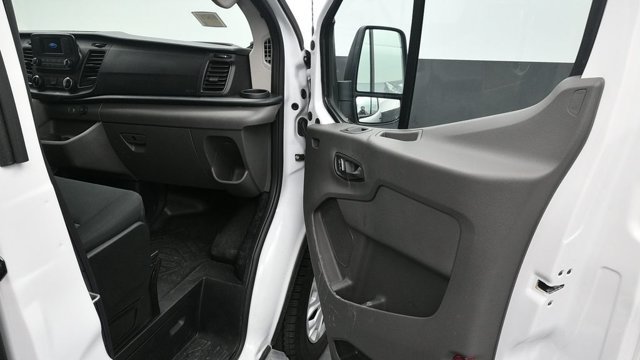 Used 2025 Ford Transit 250 Low Roof w/ Exterior Upgrade Package RWD image 16