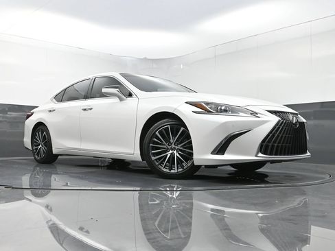Used 2023 Lexus ES 350 w/ Premium Package FWD image 27