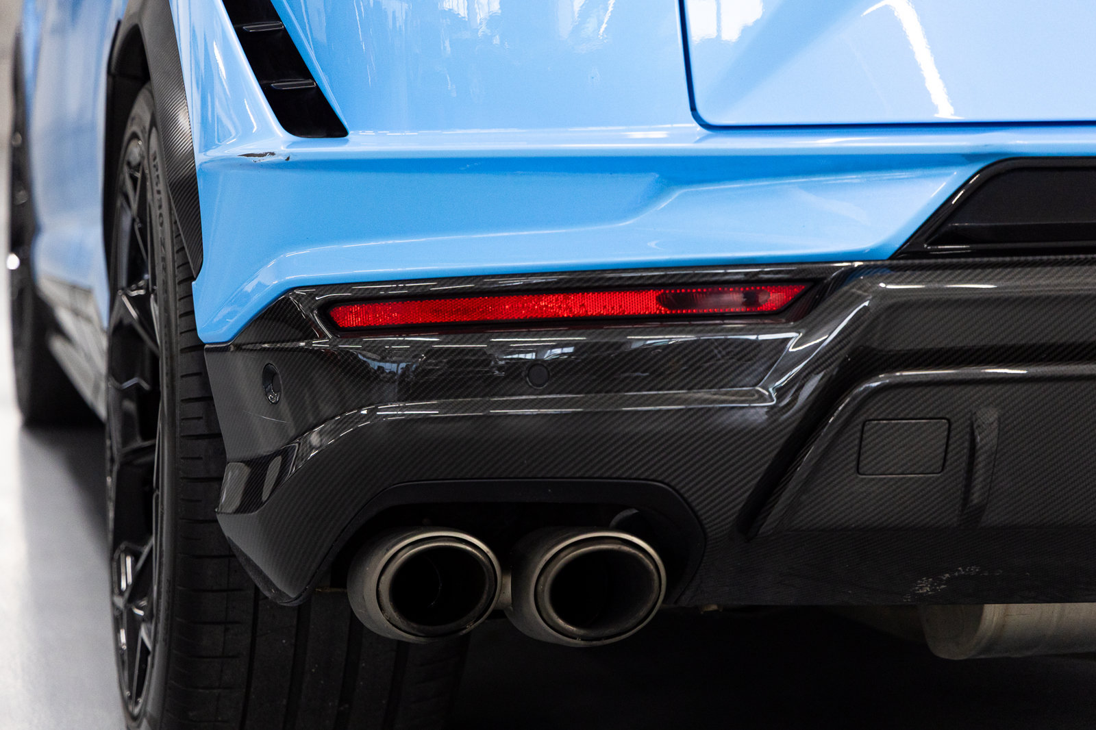 Used 2024 Lamborghini Urus Performante AWD/4WD image 27