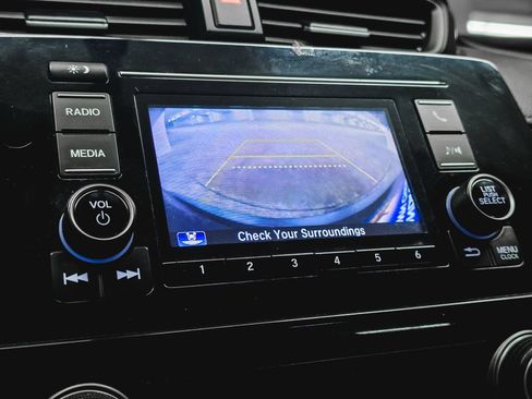 Used 2018 Honda CR-V LX image 27