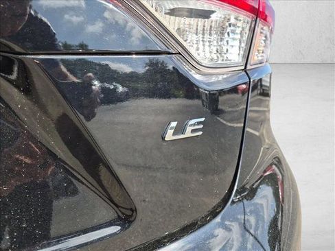 Used 2024 Toyota Corolla LE FWD image 3