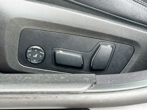 Certified 2024 BMW 330i xDrive Sedan image 24