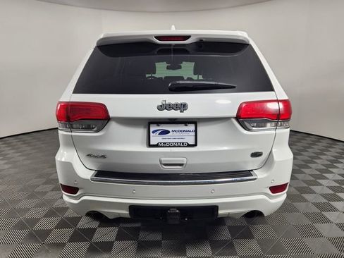 Used 2016 Jeep Grand Cherokee Overland AWD/4WD image 4