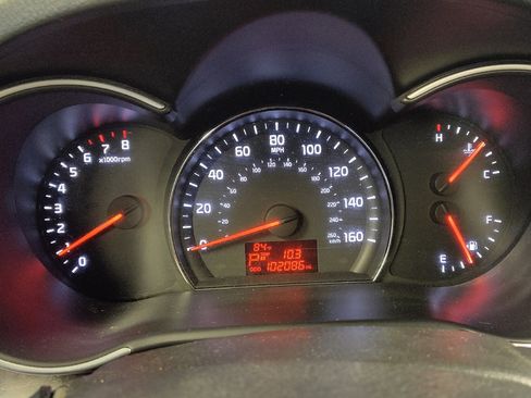 Used 2014 Kia Sorento LX AWD/4WD image 23