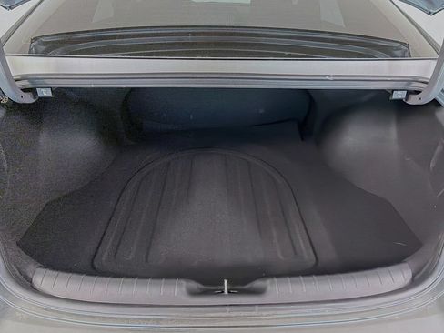 Used 2025 Hyundai Elantra Sport FWD image 25