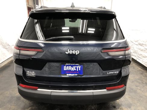 Certified 2024 Jeep Grand Cherokee L Limited w/ Trailer Tow Package AWD/4WD image 8