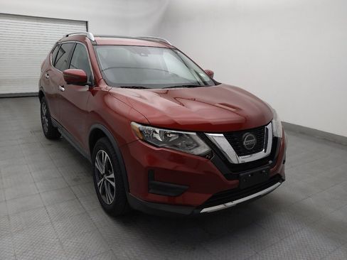 Used 2019 Nissan Rogue SV w/ Sun & Sound Touring Package AWD/4WD image 13