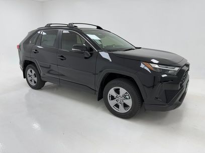 New 2025 Toyota RAV4 XLE w/ Convenience Package