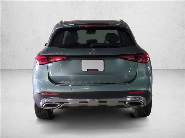 Used 2026 Mercedes-Benz GLC 300 image 7