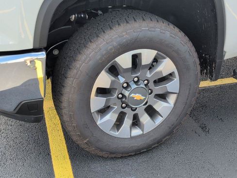 New 2026 Chevrolet Silverado 2500 LT w/ All Star Edition AWD/4WD image 22