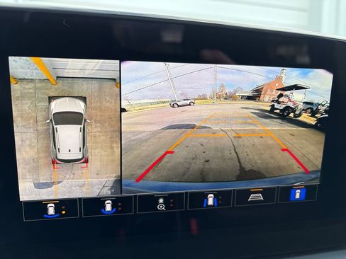 New 2026 Buick Encore GX Avenir w/ Avenir Technology Package image 28