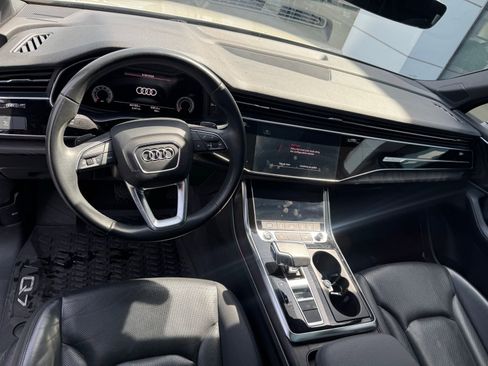 Used 2022 Audi Q7 3.0T Premium Plus AWD/4WD image 3