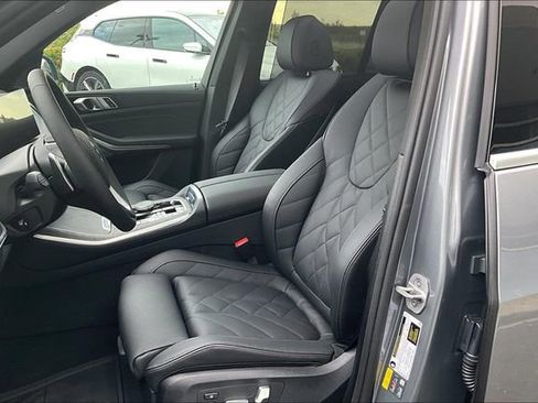 New 2026 BMW X5 xDrive50e AWD/4WD image 9