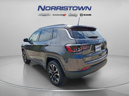 Certified 2023 Jeep Compass Limited AWD/4WD image 4
