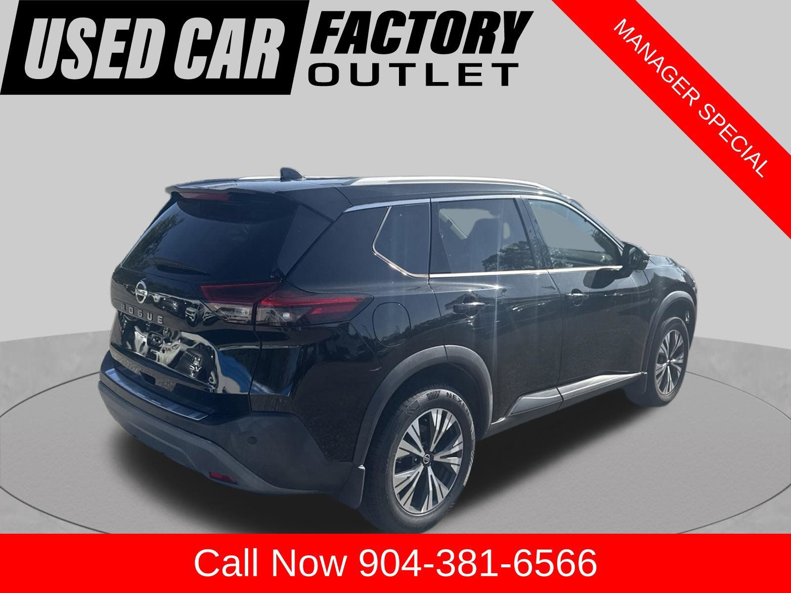 Used 2021 Nissan Rogue SV w/ Premium Package FWD image 2