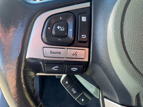 Used 2016 Subaru Outback 2.5i Limited AWD/4WD image 24