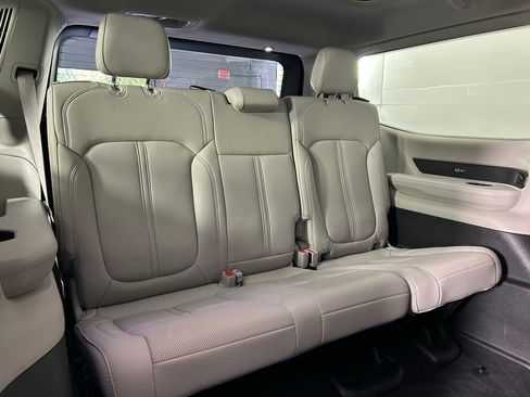 Used 2022 Jeep Wagoneer Series I w/ Convenience Group I AWD/4WD image 14
